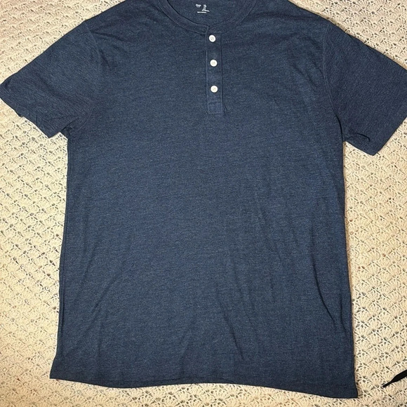 Gap Everyday Soft Henley T-Shirt Men’s size L - Picture 1 of 6